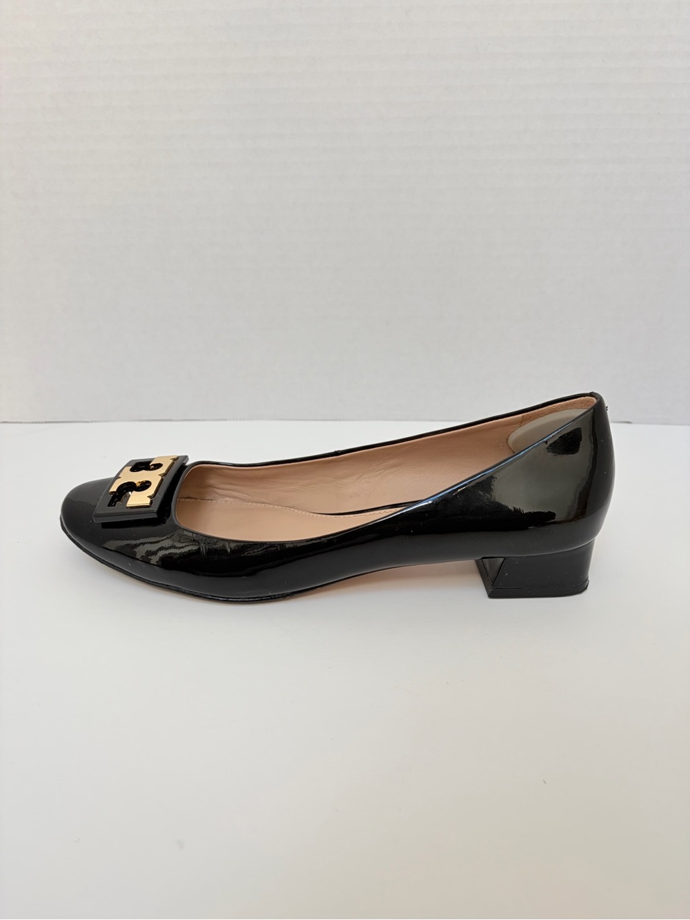 Tory Burch Gigi Pump Square Toe Block Heels Patent Leather Black Gold Size 8.5 - Picture 3 of 14